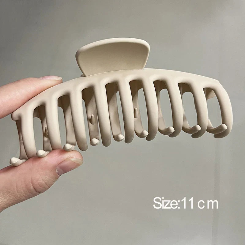 Korean Coffee Beige Acrylic Hair Claw Clip – Large Geometric Hairpin for Women | Silkara™ Accessories