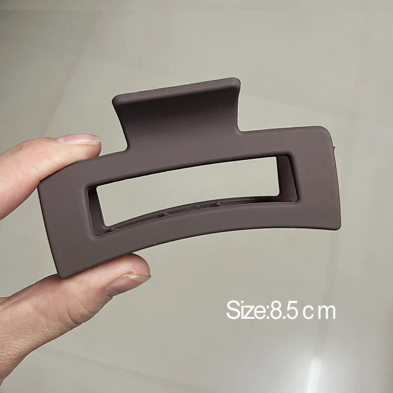 Korean Coffee Beige Acrylic Hair Claw Clip – Large Geometric Hairpin for Women | Silkara™ Accessories